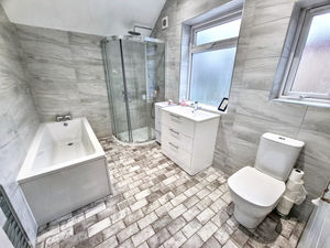 Photo 1- click for photo gallery